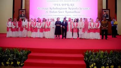 PIA DPR Gelar Baksos Ramadan Bagikan Ribuan Paket Sembako