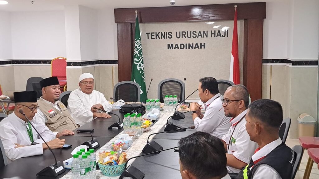Timwas Haji DPR Pastikan Kesiapan PPIH di Kadaker Madinah
