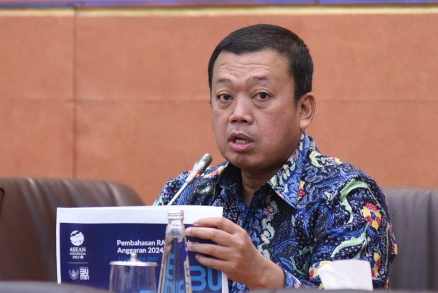 Nusron Wahid: Kluster BUMN Kesehatan dan Pangan Perlu Perhatian Lebih