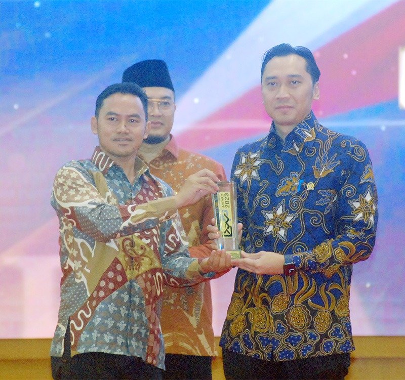 Bikin Bangga, Ibas Sukses Raih Penghargaan KWP Award 2023