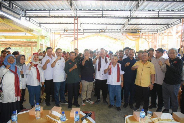 Anggota DPR Minta Pemerintah Bantu Petani Sorong