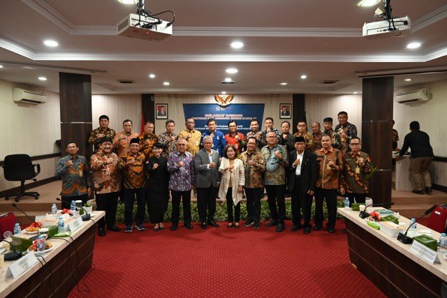 Komisi II DPR Ingin BPN Ajak Masyarakat Riau Ikut PTSL