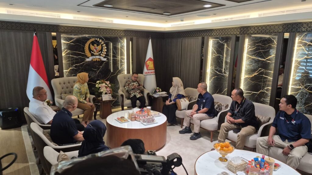 Pimpinan DPR Terima Serikat Buruh PT Pos Indonesia